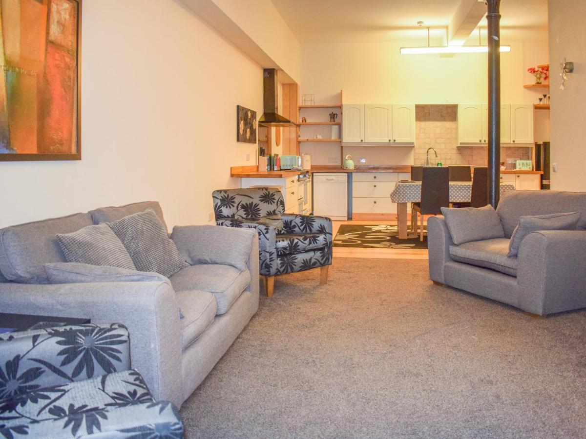 Wye Apartment, Litton Mill Бъкстън Екстериор снимка
